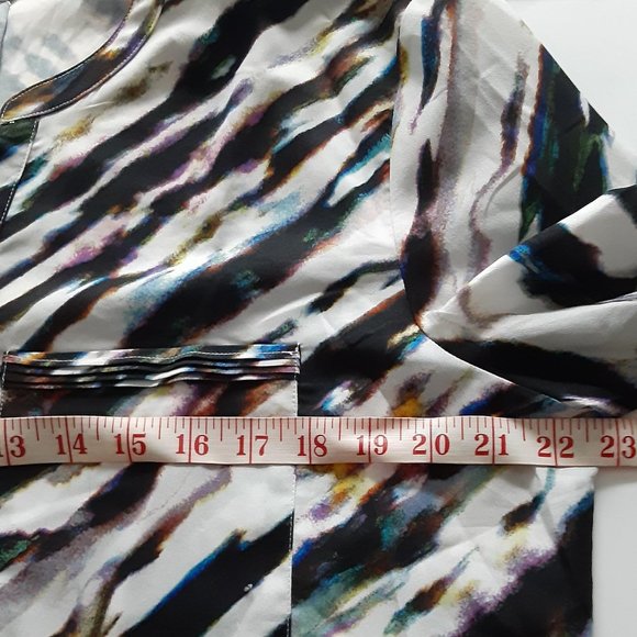 Calvin Klein Printed Blouse - Picture 7 of 7